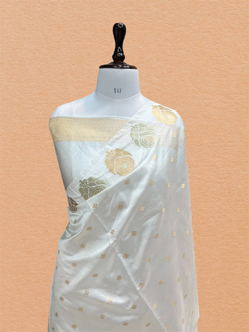 OFF WHITE PURE MANGO SILK BANARASI SAREE