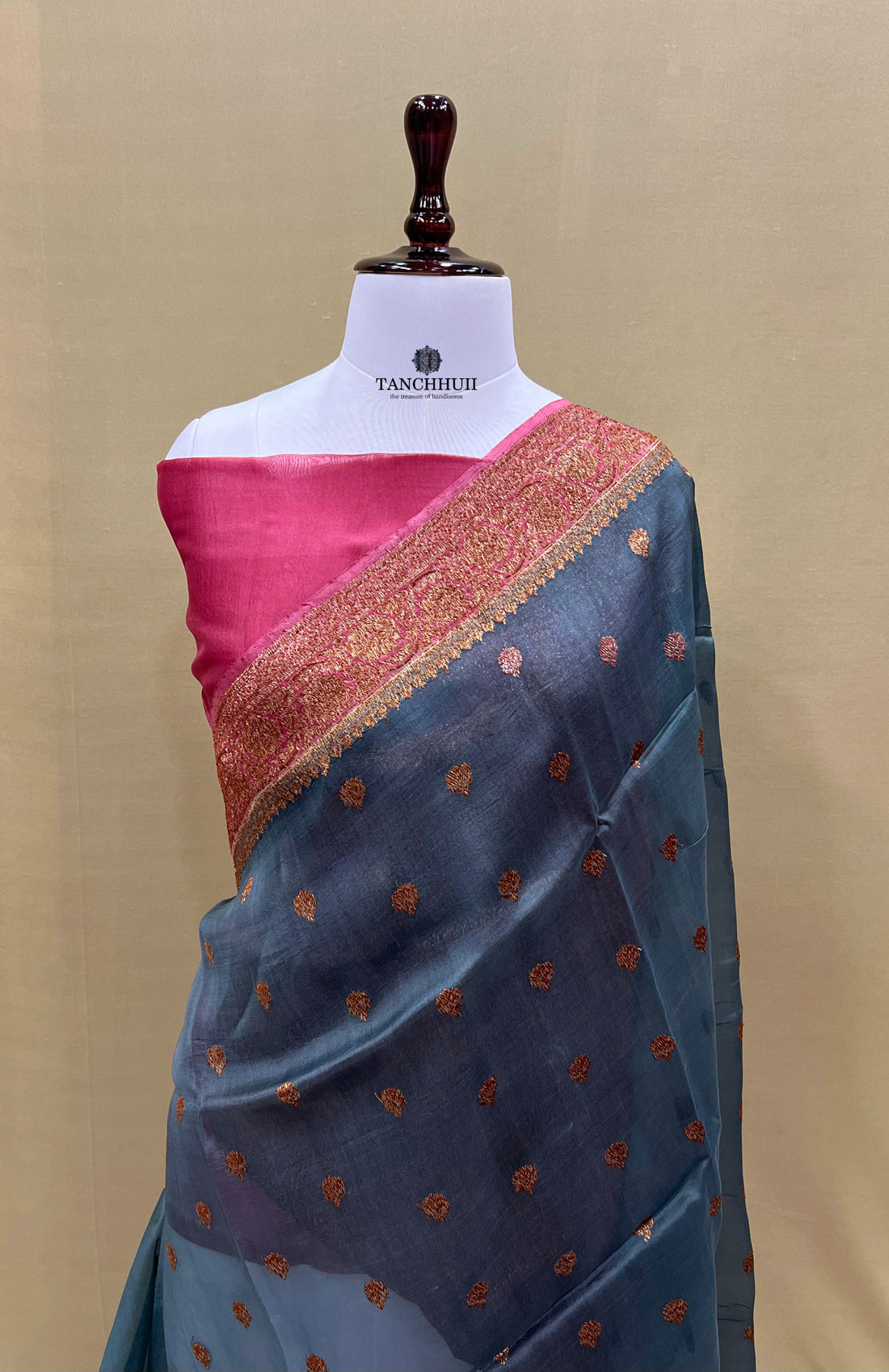 PURE BANARASI HANDWOVEN KADHUA ORGANZA SILK SAREE