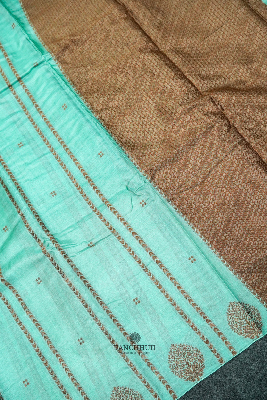 Pure Banarasi Tussar silk saree-strip butti