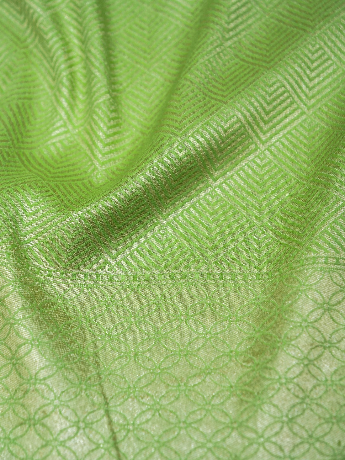 'LYRIL GREEN' PURE MASHRU SILK TANCHHUII BANARASI SAREE - Lyril Green pure Banarasi tanchhuii mashru satin silk saree