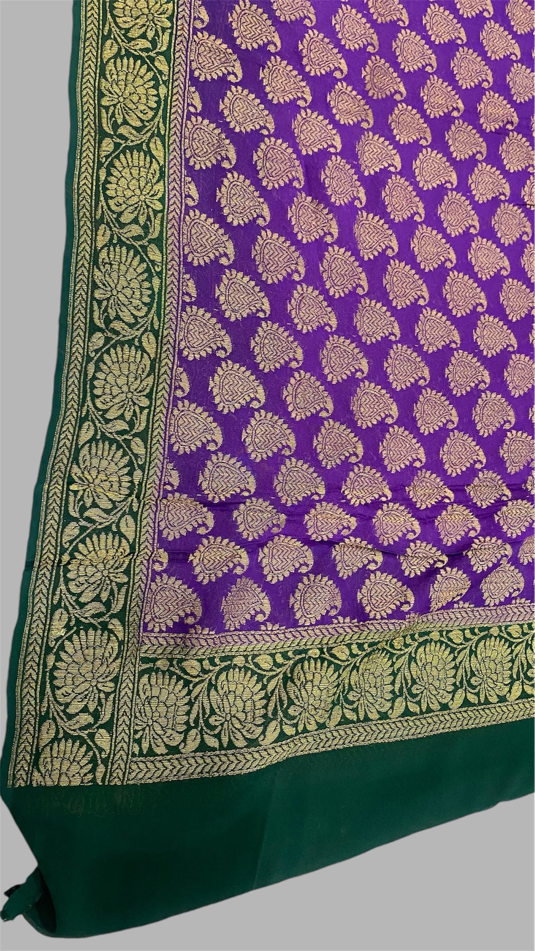 ‘PURPLE AND GREEN' PURE KHADDI GEORGETTE HANDLOOM BANARASI DUPATTA