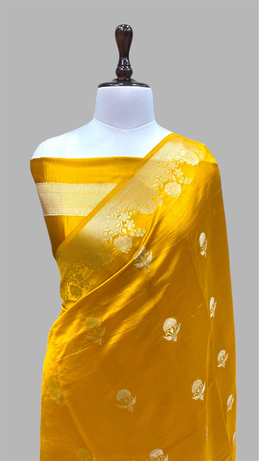 PURE MANGO SILK HANDLOOM BANARASI SAREE