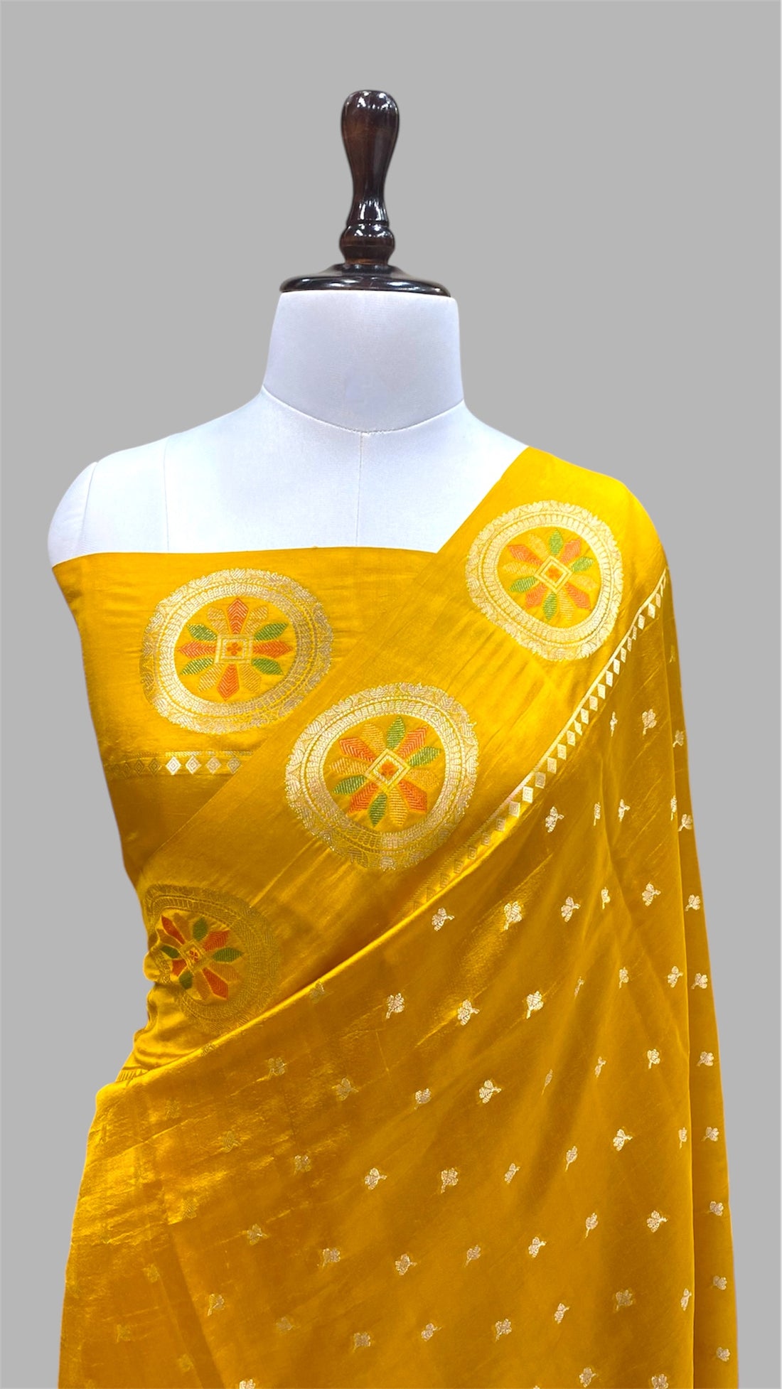 PURE MANGO SILK HANDLOOM BANARASI SAREE