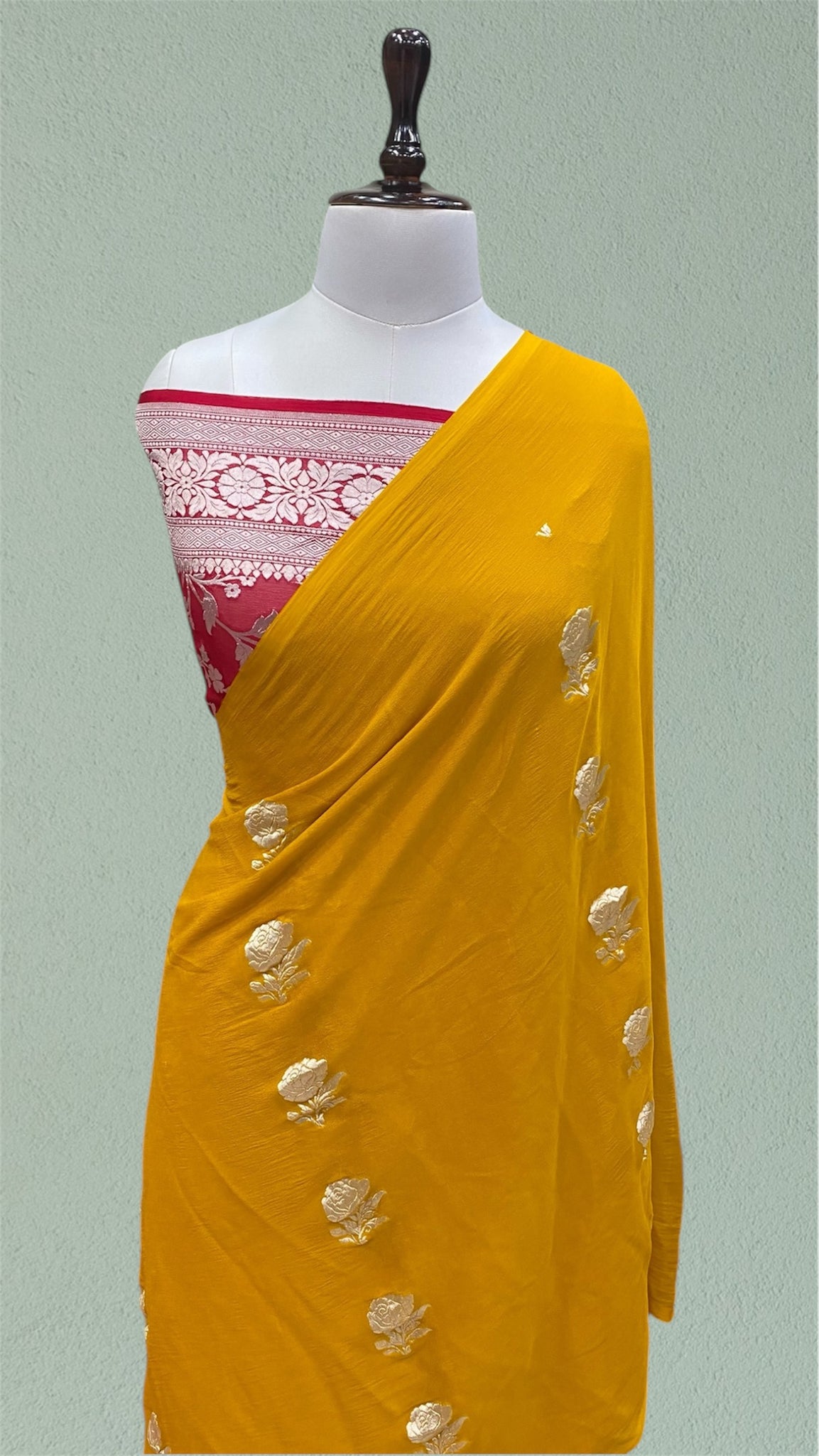 PURE KHADDI GEORGETTE HANDLOOM BANARASI SAREE