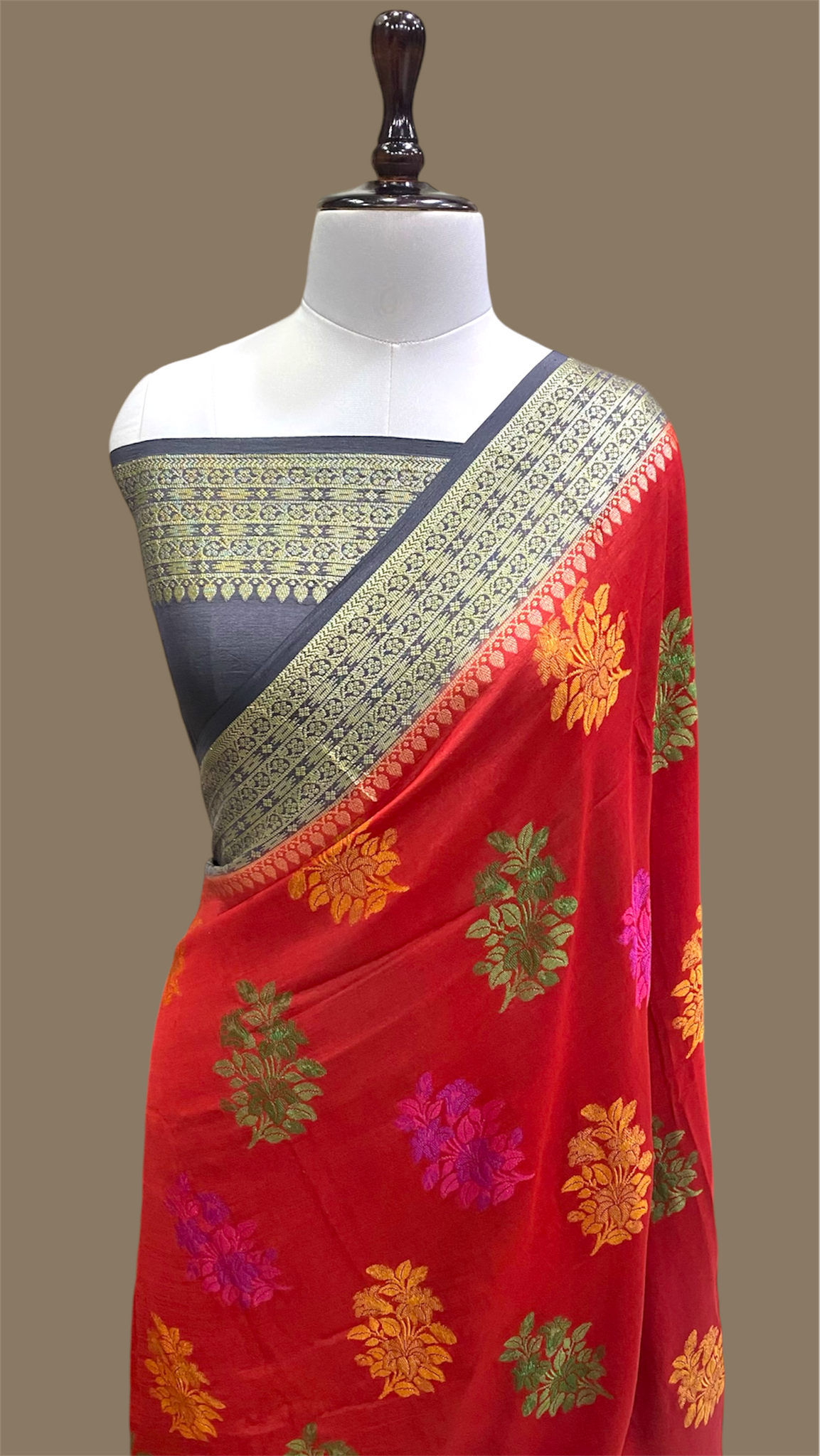 PURE CRAPE GEORGETTE HANDLOOM BANARASI SAREE