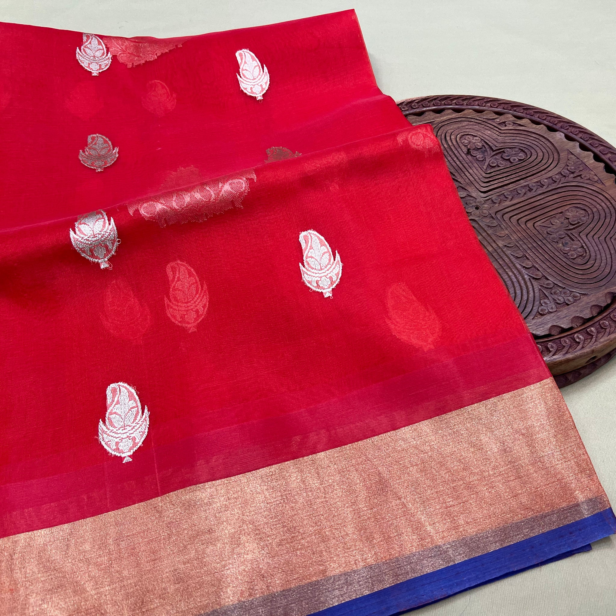 PURE BANARASI HANDWOVEN ORGANZA SILK SAREE - KADHUA MOTIF