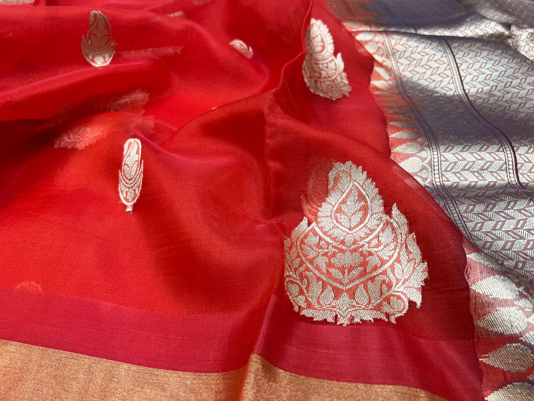 PURE BANARASI HANDWOVEN ORGANZA SILK SAREE - KADHUA MOTIF