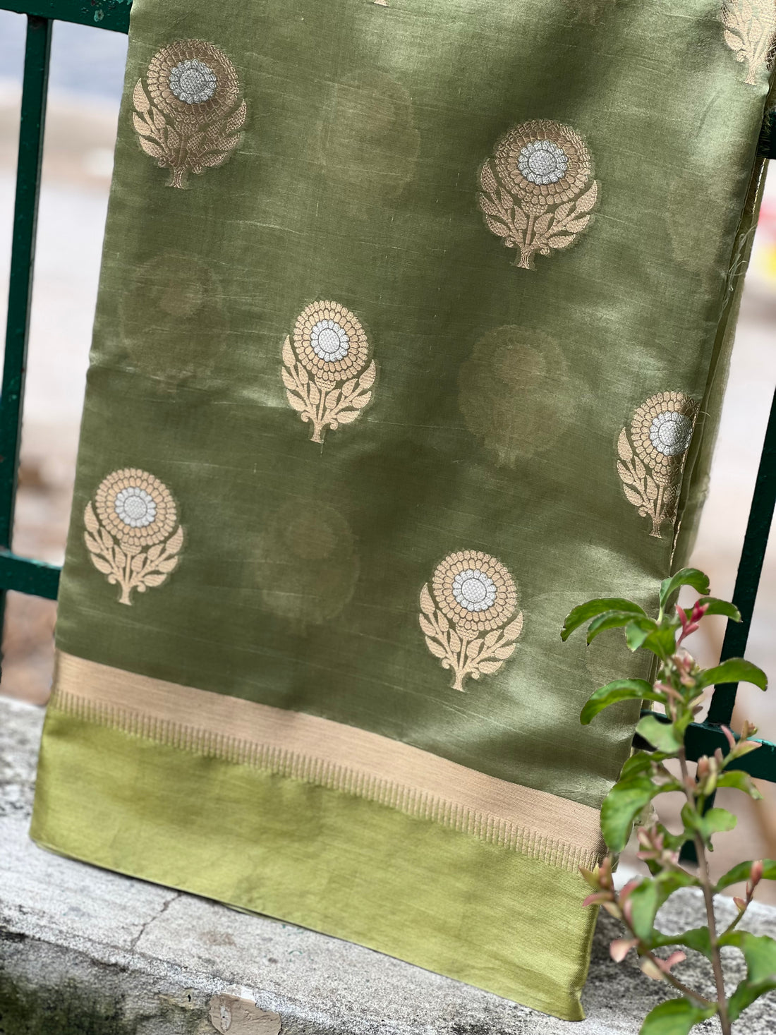 PURE BANARASI MANGO SILK SAREE