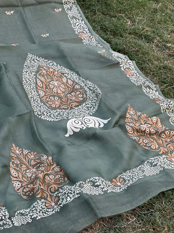 PURE BANARASI ORGANZA SILK CHIKANKARI SAREE